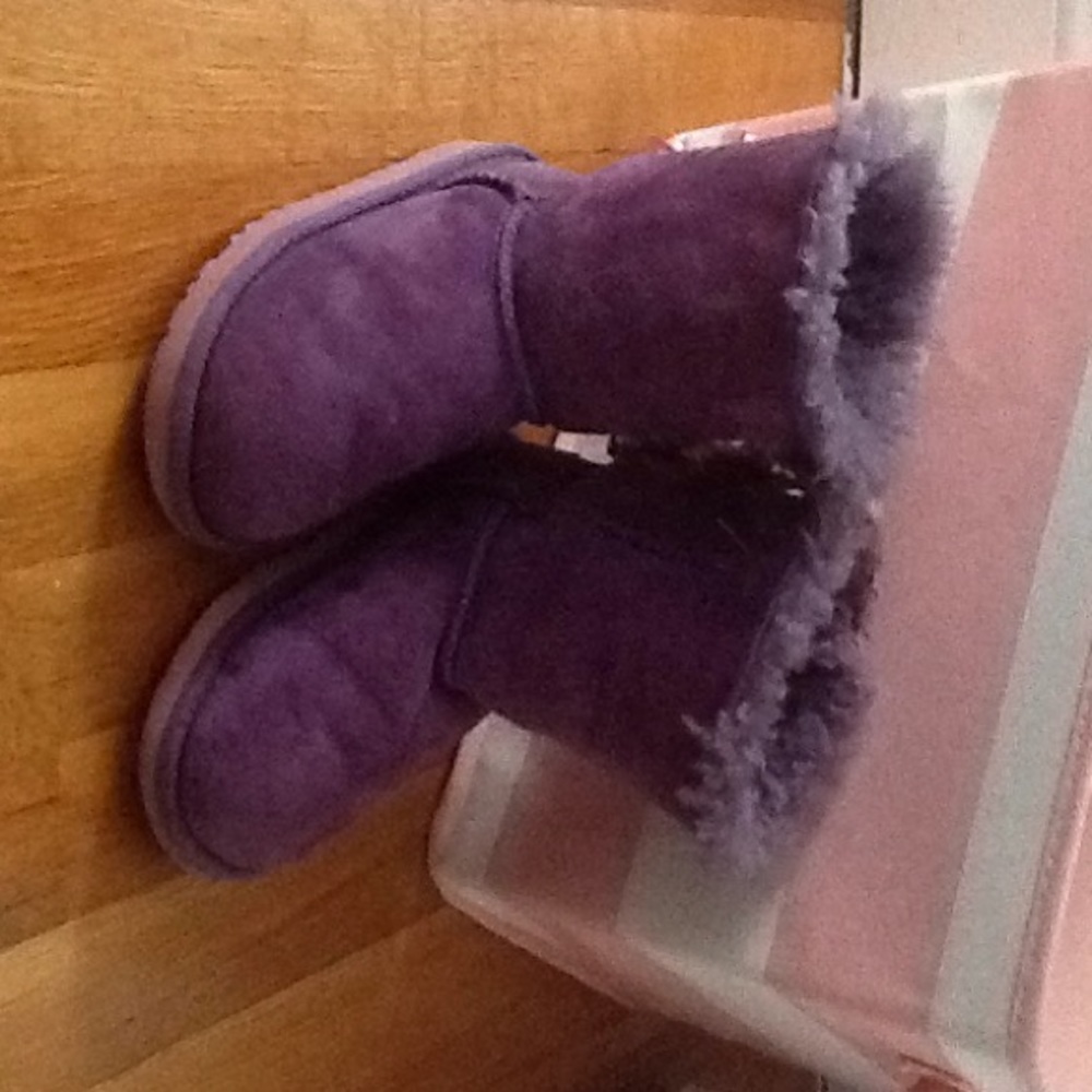 Purple & Pink Ugg Bailey Bow Short Boots